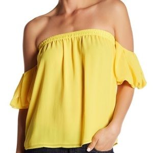 HP🌷 NWT Ro&De Off-The-Shoulder Flounce Blouse (M)